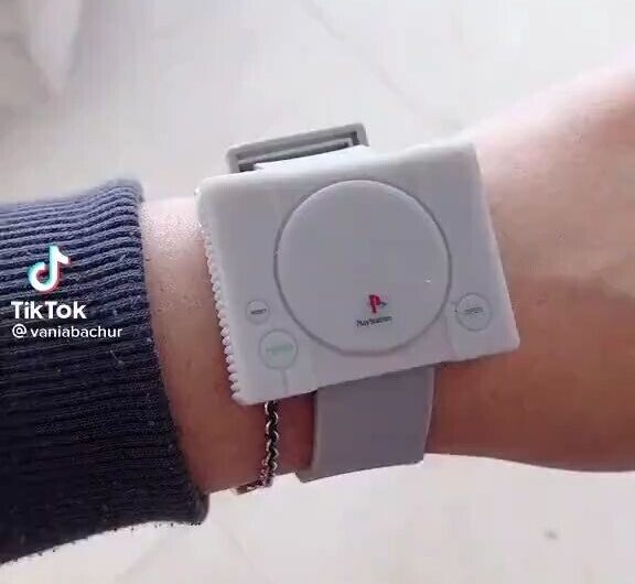 Reloj Playstation 1, cosas para frikis de Sony Playstation