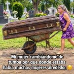 La fidelidad no termina ni después de muerto 😆
